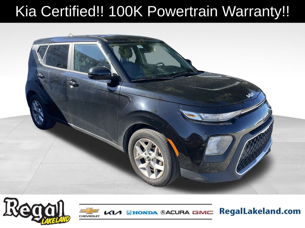 used 2022 Kia Soul car, priced at $13,991