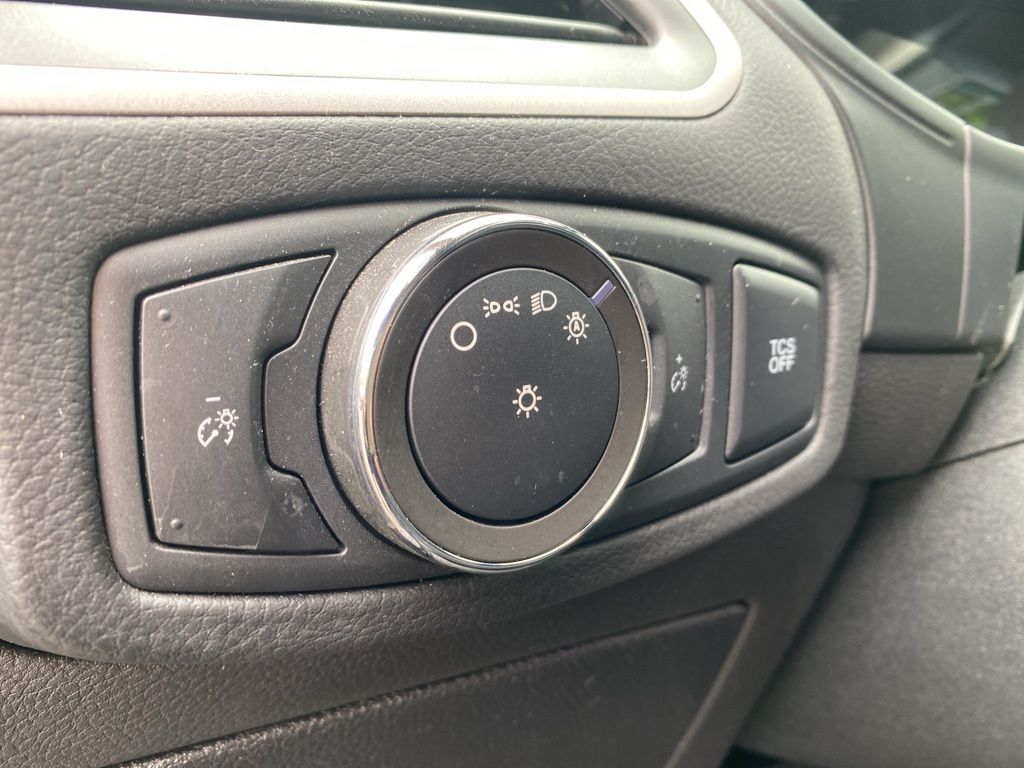 used 2022 Ford Edge car, priced at $24,450