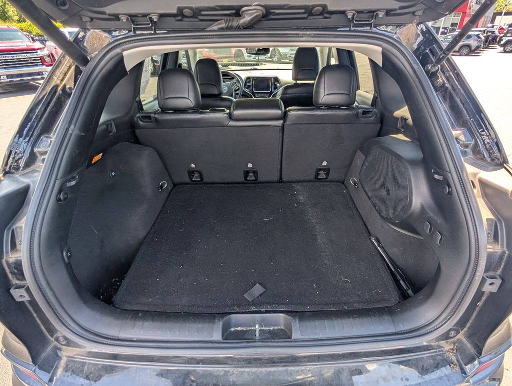 used 2019 Jeep Cherokee car, priced at $18,500