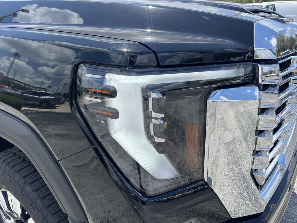 new 2025 GMC Sierra 2500HD car, priced at $89,460