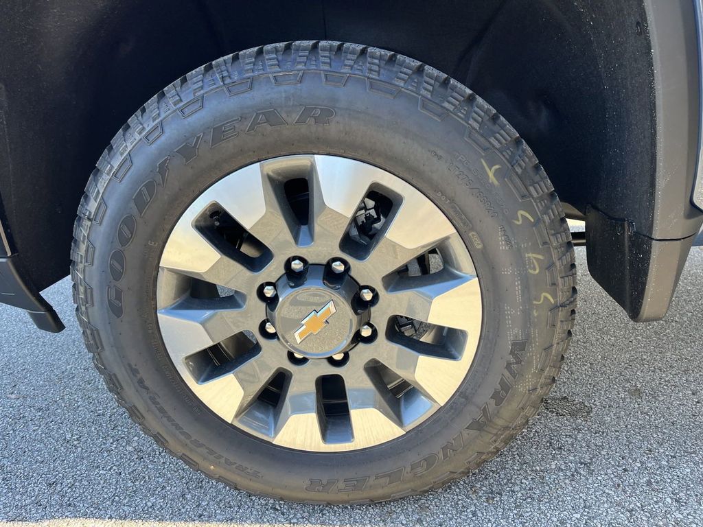 new 2025 Chevrolet Silverado 2500HD car, priced at $51,965