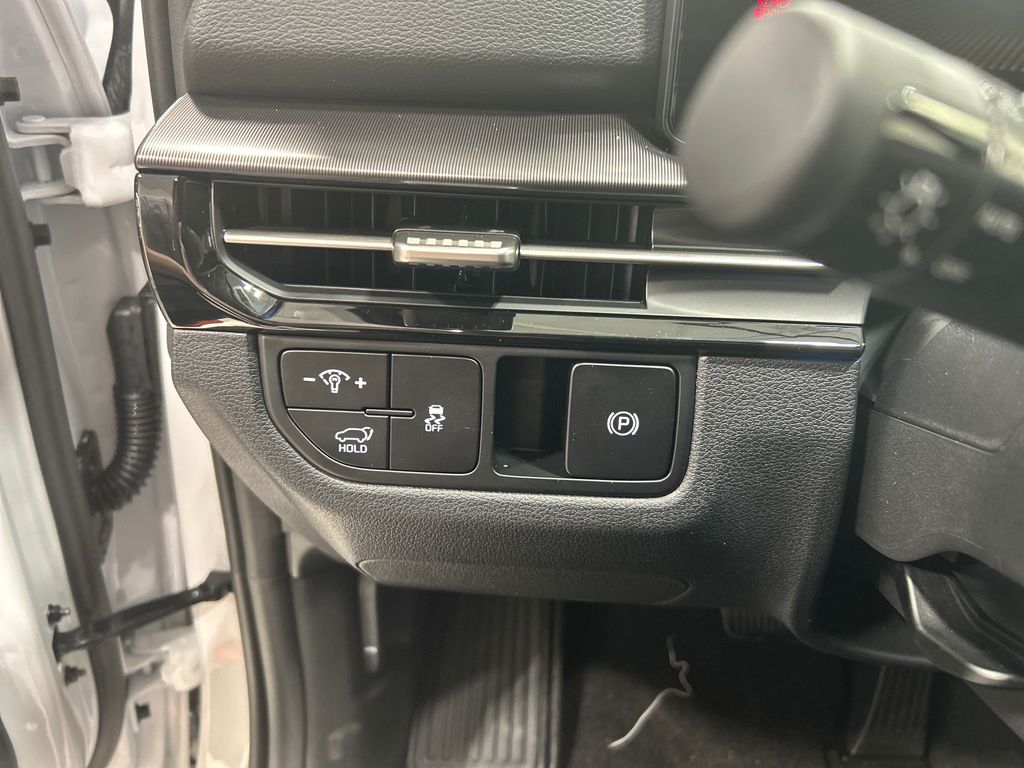 new 2026 Kia Sportage car, priced at $32,986