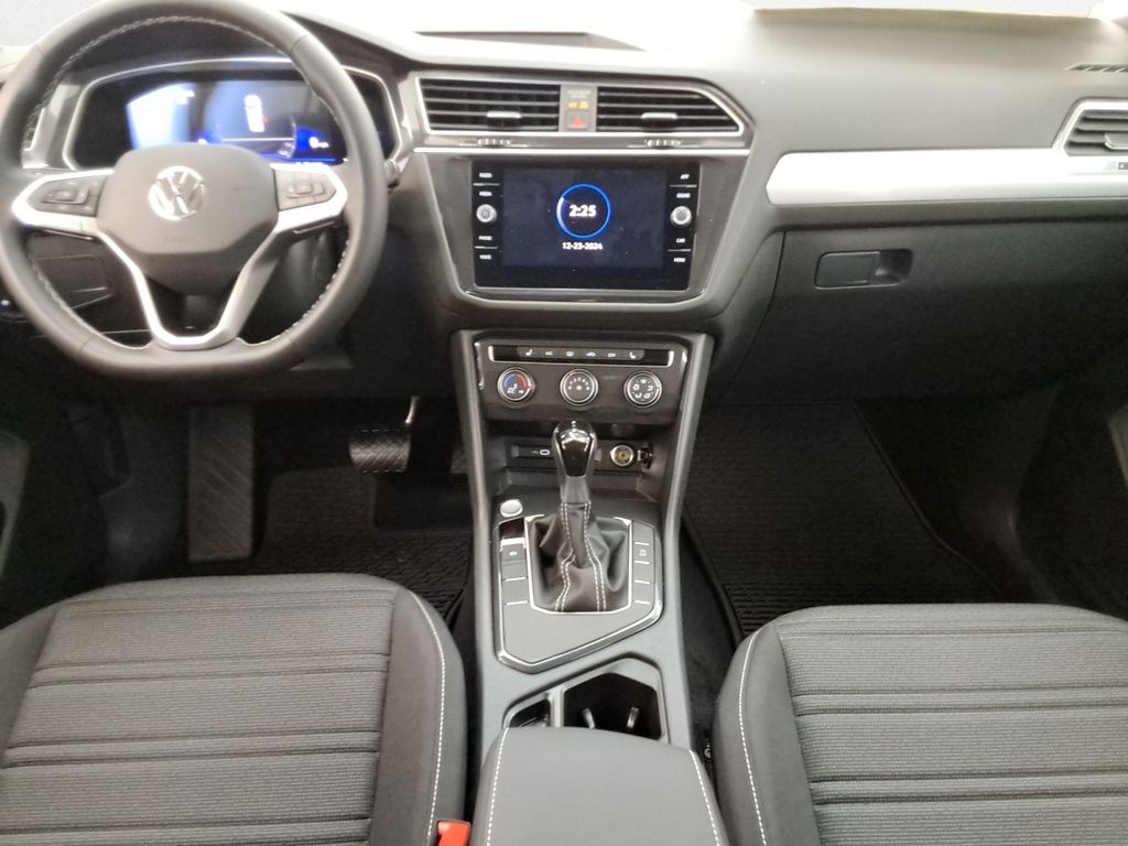 used 2024 Volkswagen Tiguan car