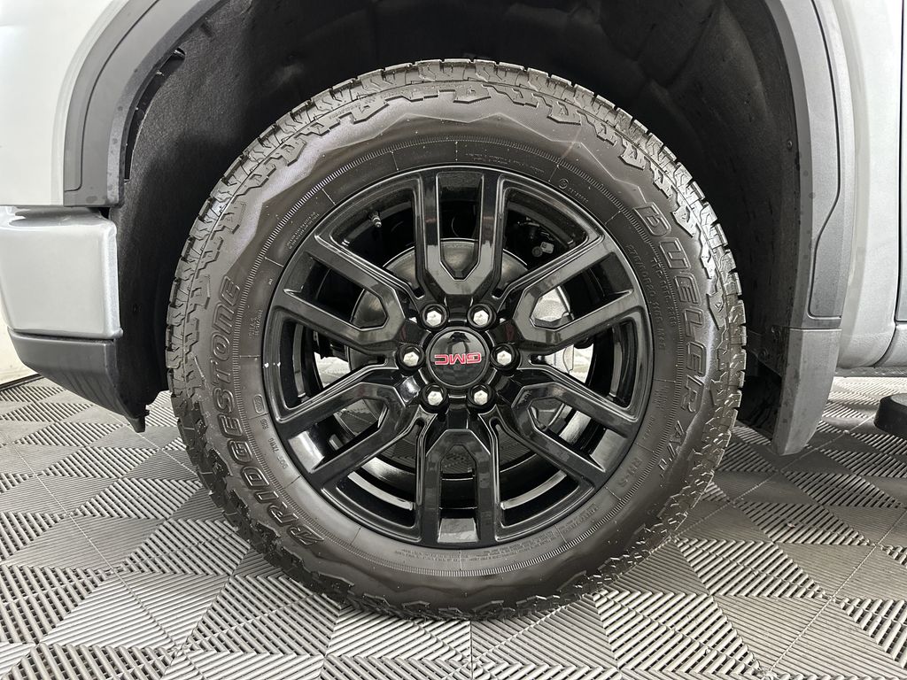 new 2025 GMC Sierra 1500 car, priced at $59,779