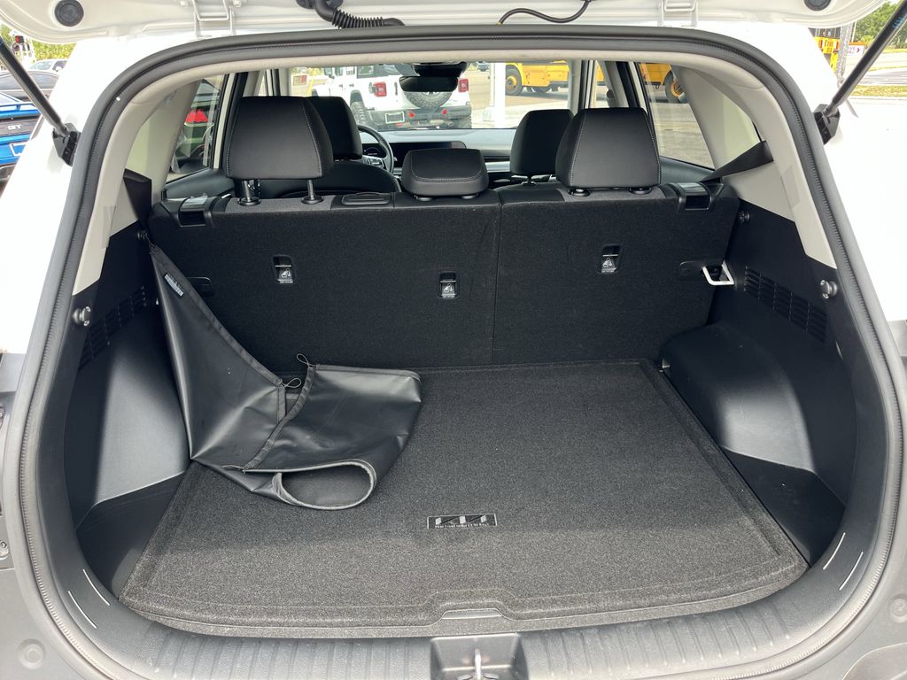 used 2024 Kia Seltos car, priced at $22,891