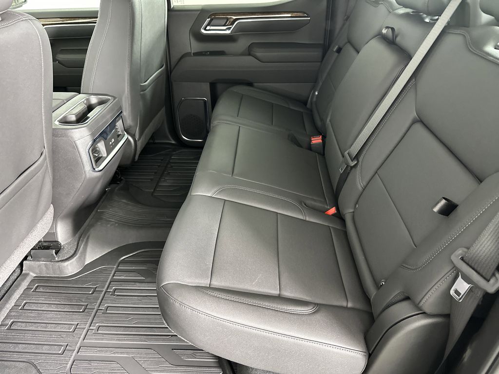 new 2025 GMC Sierra 1500 car, priced at $60,224