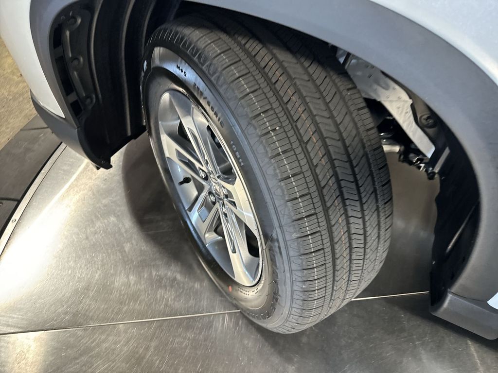 new 2025 Honda Pilot car, priced at $47,550