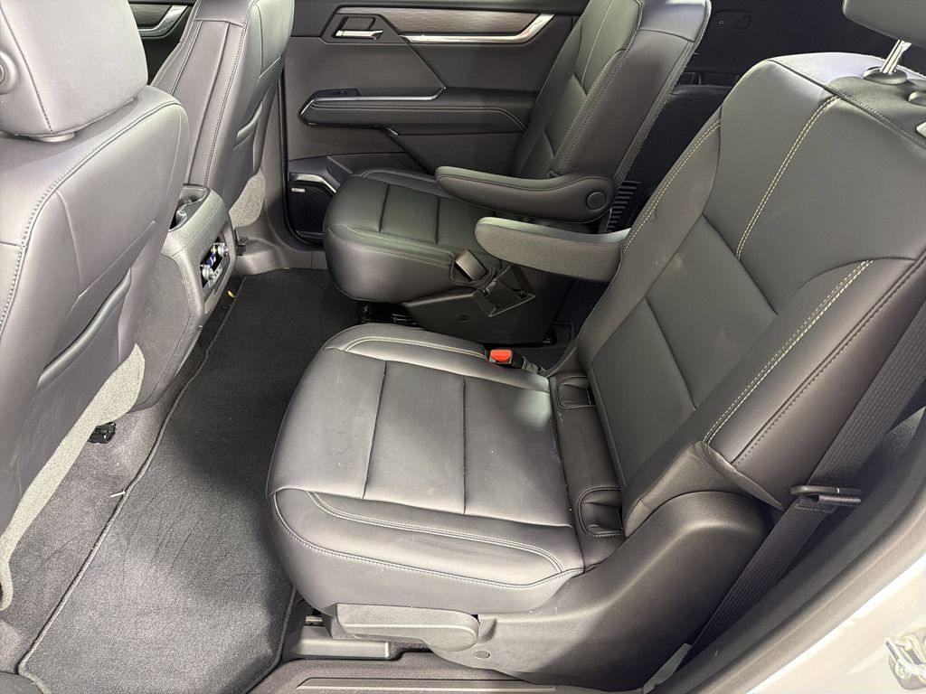 new 2025 GMC Acadia car, priced at $40,930