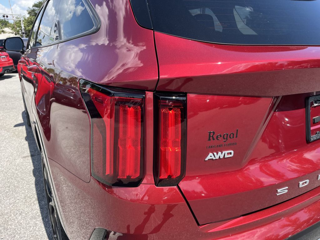used 2022 Kia Sorento car, priced at $34,291