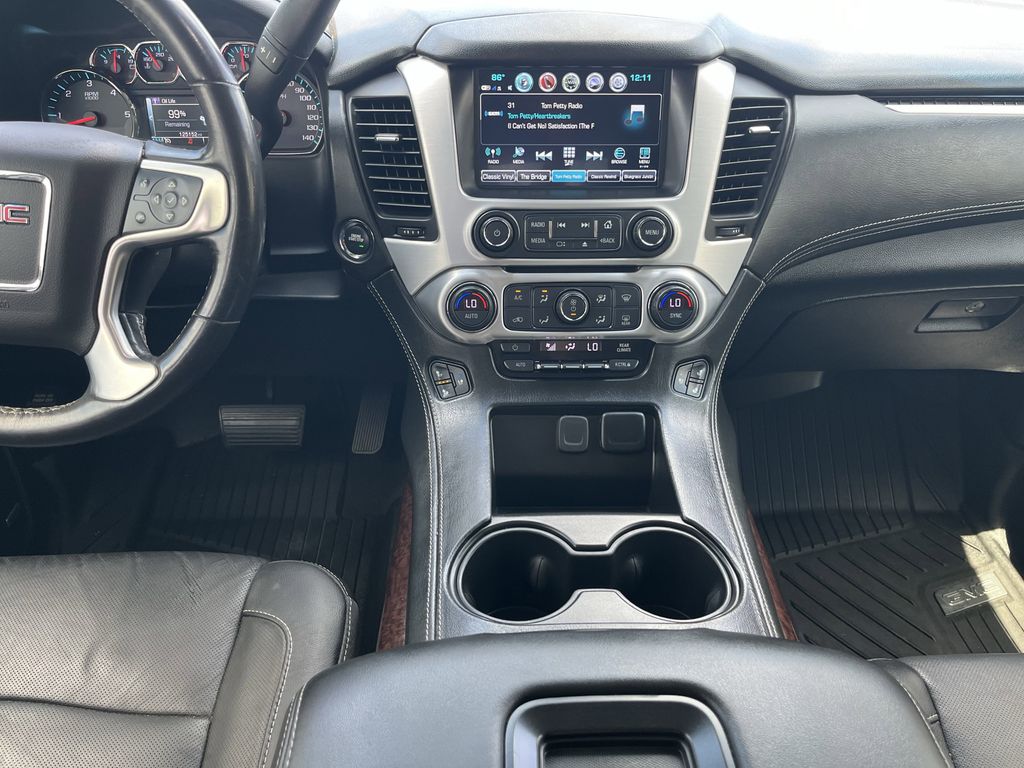 used 2019 GMC Yukon car, priced at $27,591