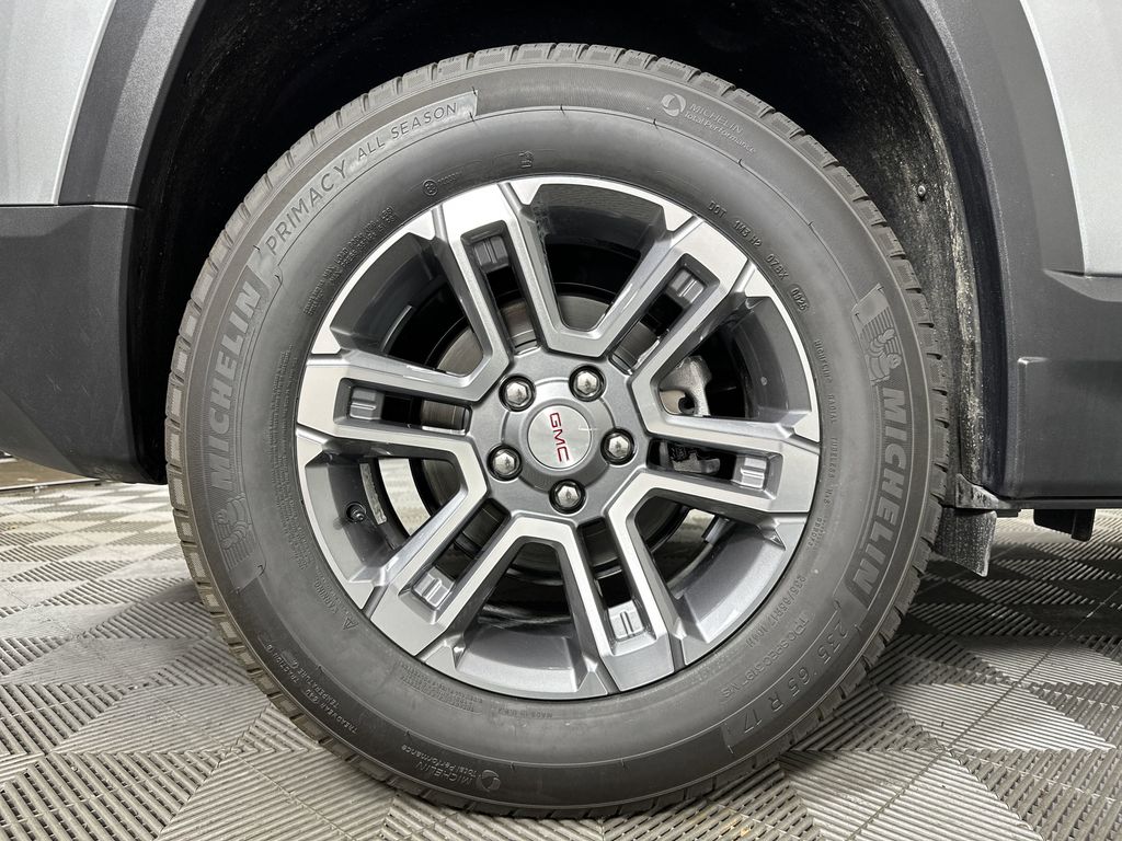 new 2025 GMC Terrain car, priced at $28,890