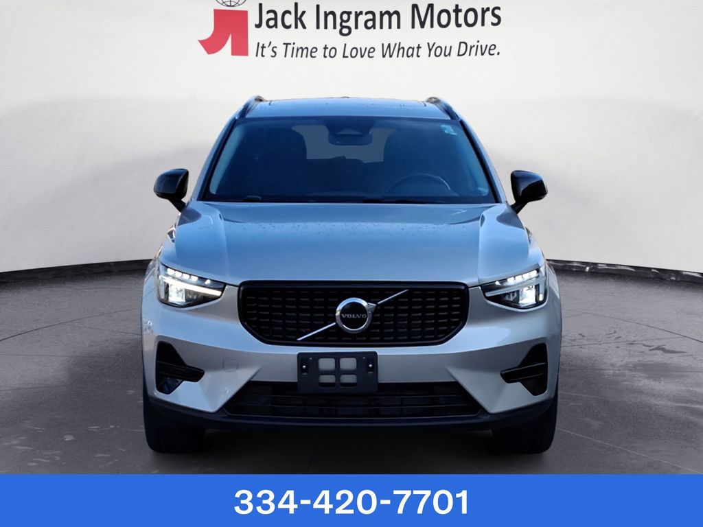 used 2024 Volvo XC40 car, priced at $31,499