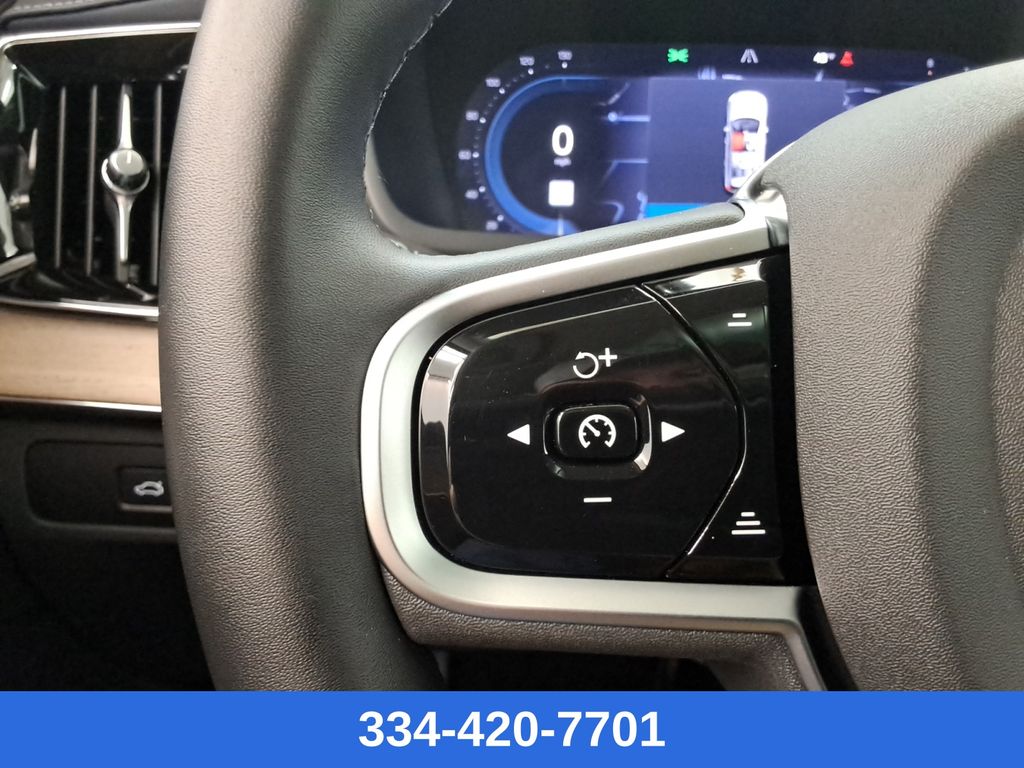 used 2025 Volvo XC90 car, priced at $54,999