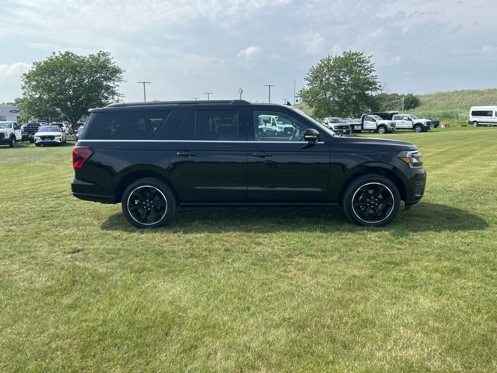 used 2022 Ford Expedition Max car, priced at $55,929