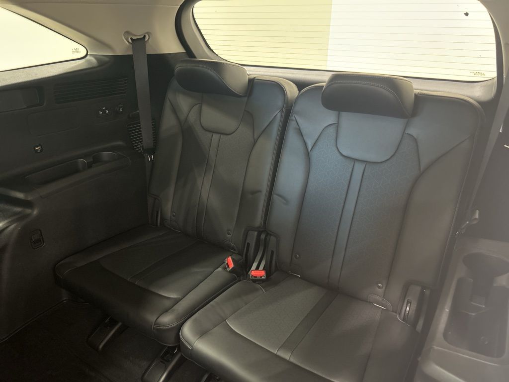 used 2022 Kia Sorento car, priced at $29,872