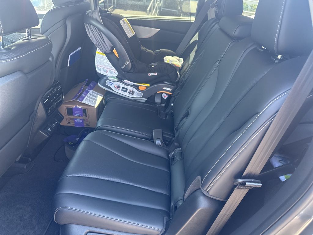 used 2024 Acura MDX car, priced at $47,991