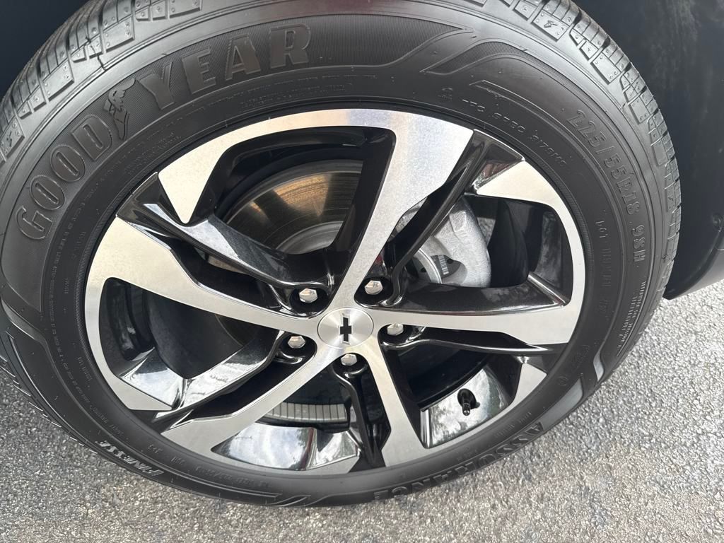 used 2025 Chevrolet Trax car, priced at $23,200