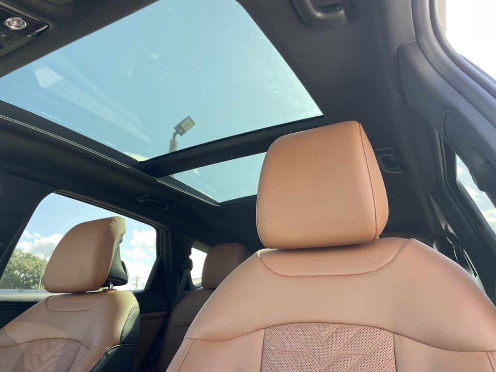 new 2026 Kia Sportage car, priced at $34,352