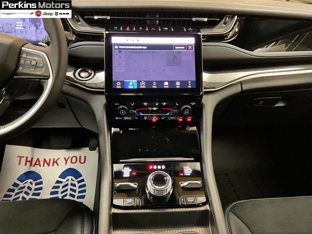 new 2025 Jeep Grand Cherokee car, priced at $65,815