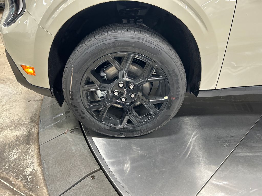new 2025 Ford Maverick car, priced at $33,419