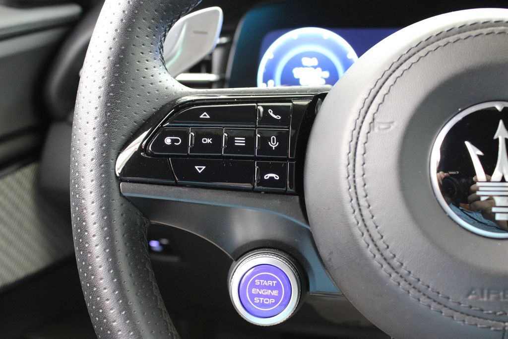 used 2024 Maserati Grecale car, priced at $39,999