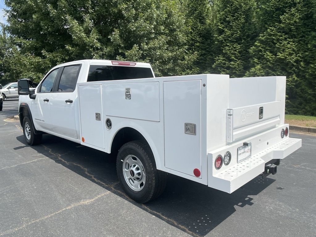new 2024 GMC Sierra 2500HD car, priced at $46,133