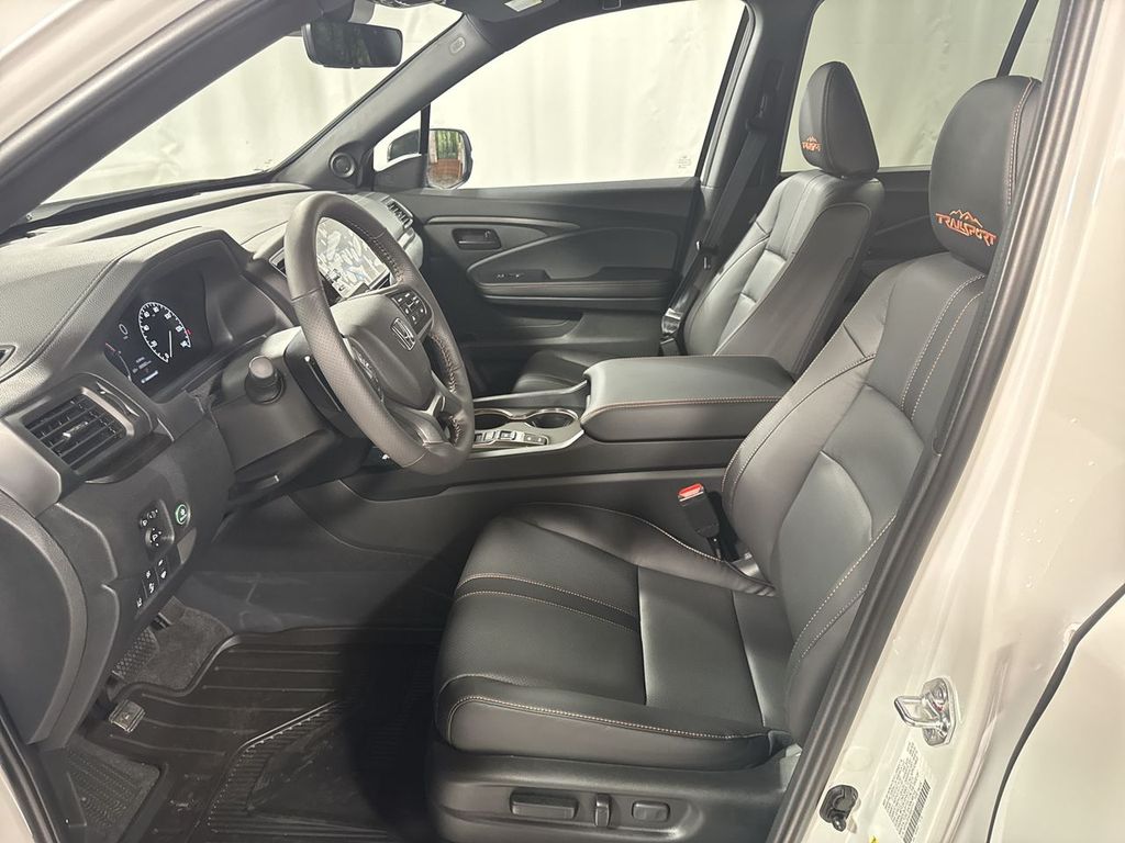 new 2025 Honda Ridgeline car, priced at $47,285