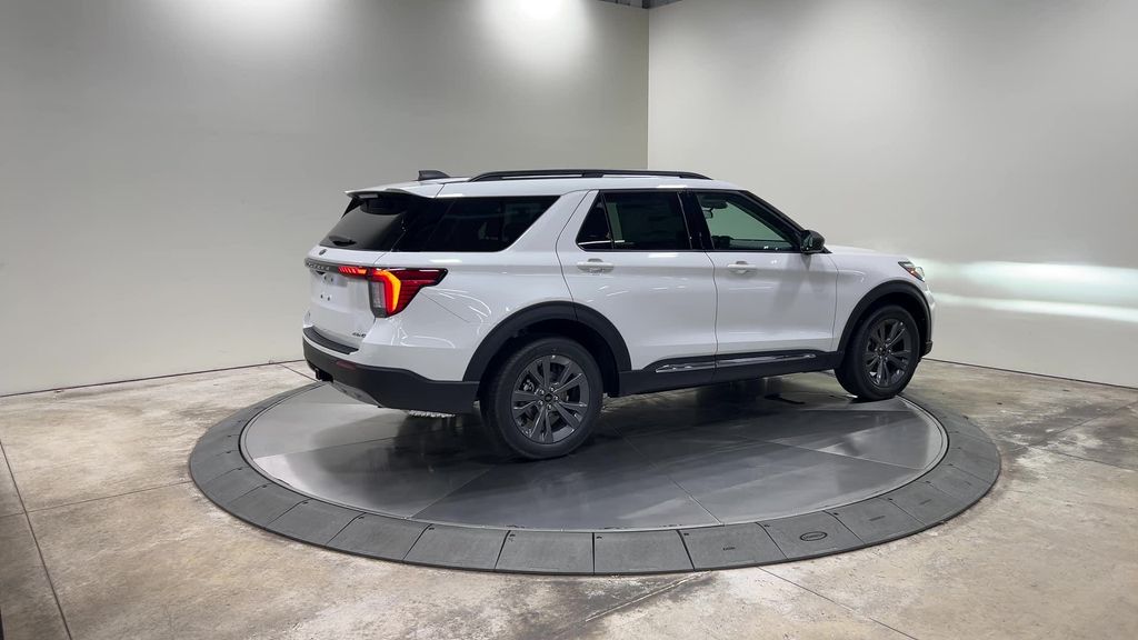 new 2025 Ford Explorer car, priced at $46,547