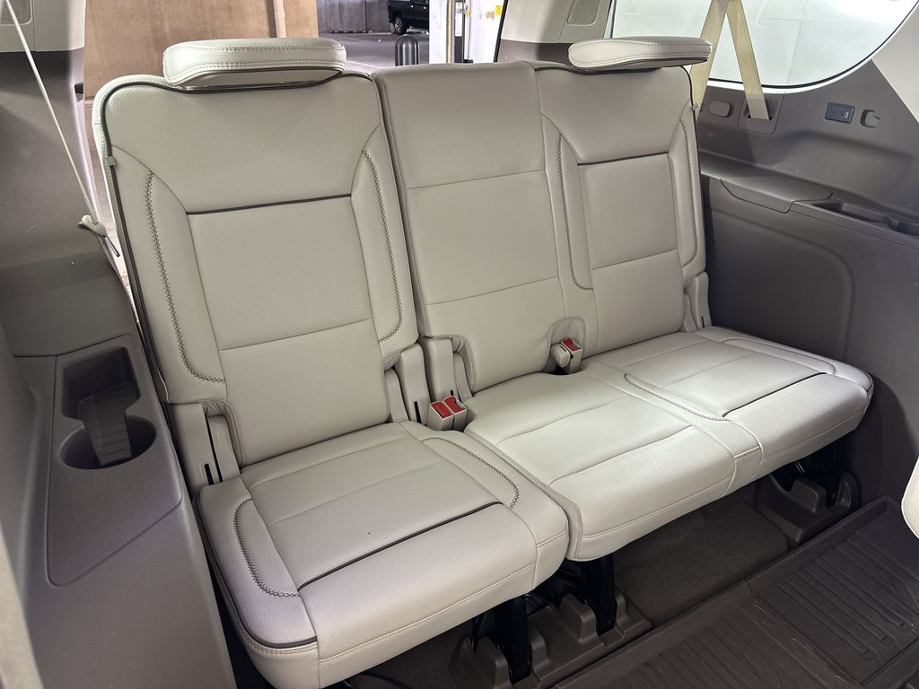 used 2022 GMC Yukon XL car, priced at $56,928