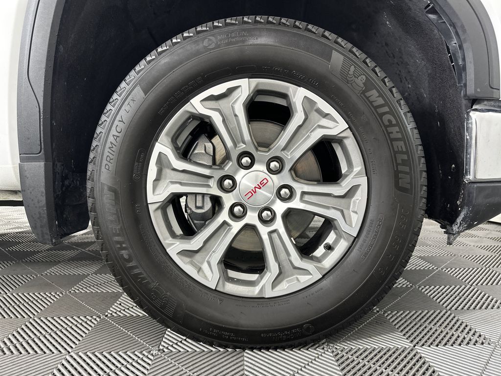 used 2024 GMC Sierra 1500 car, priced at $47,988