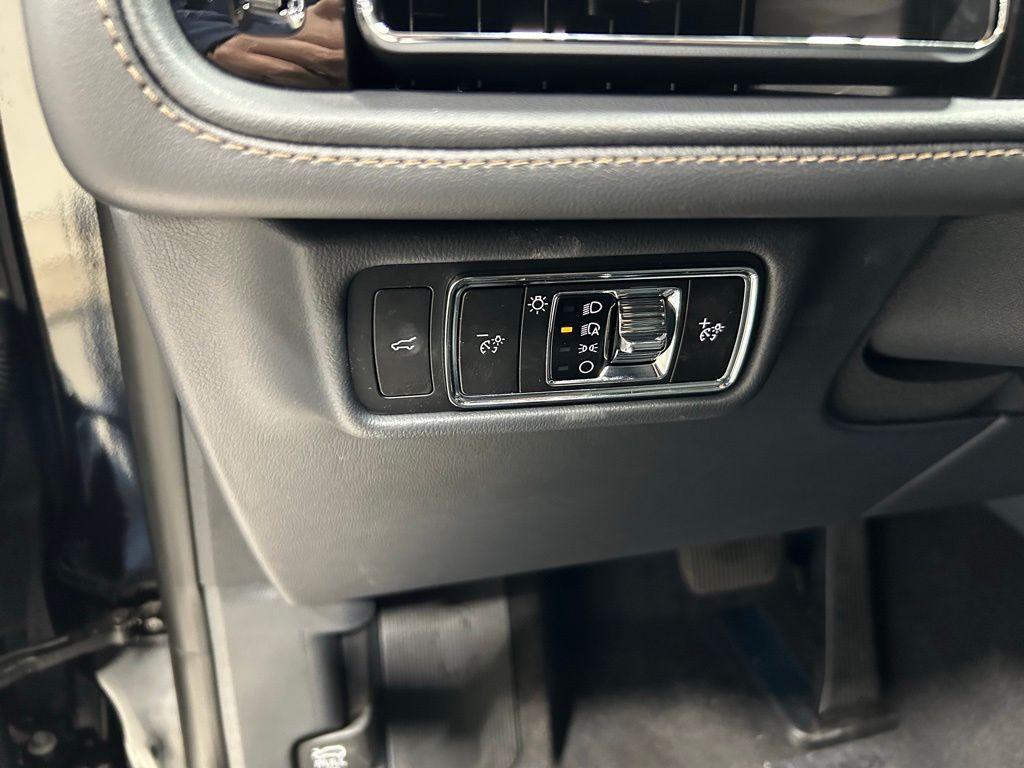 new 2026 Lincoln Aviator car, priced at $79,850