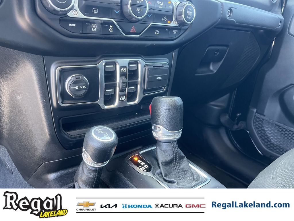 used 2023 Jeep Gladiator car, priced at $32,174