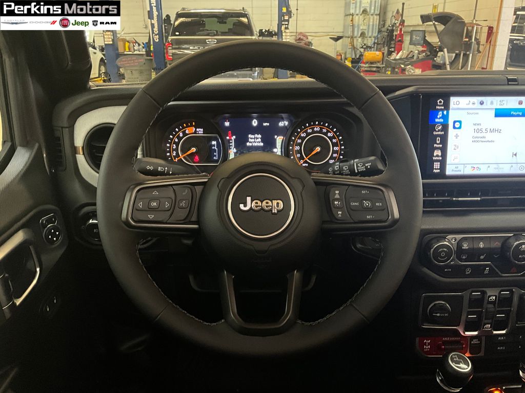 new 2025 Jeep Wrangler car, priced at $51,442