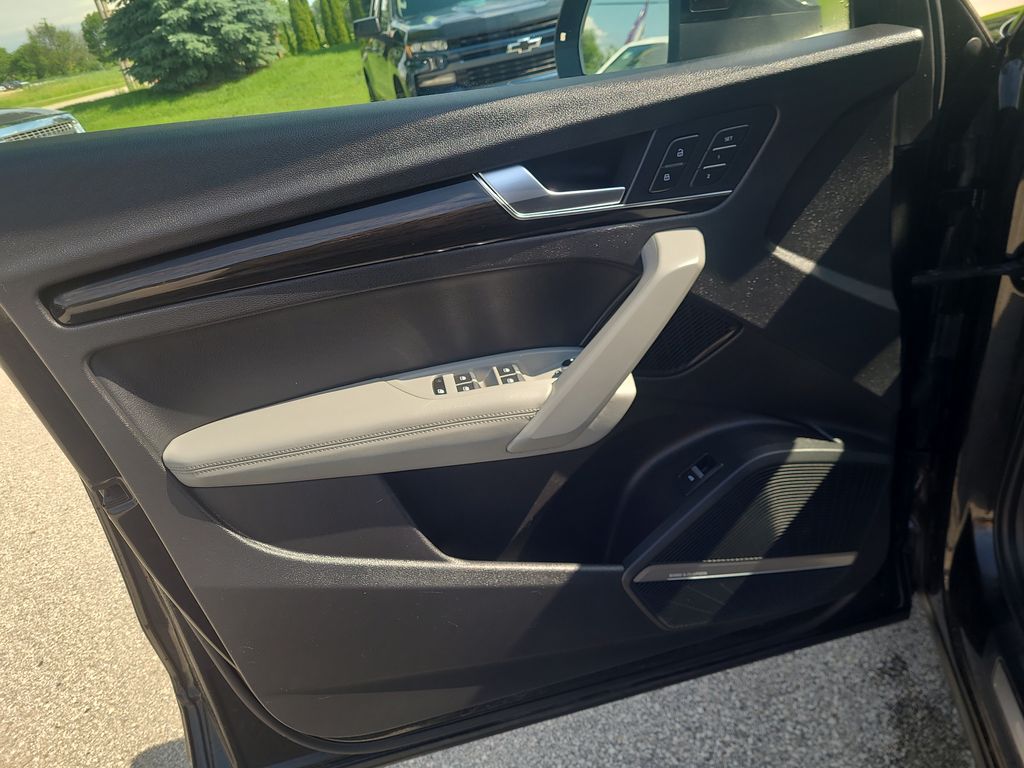 used 2018 Audi Q5 car, priced at $19,656