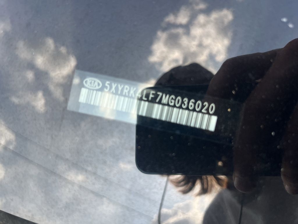 used 2021 Kia Sorento car, priced at $25,192