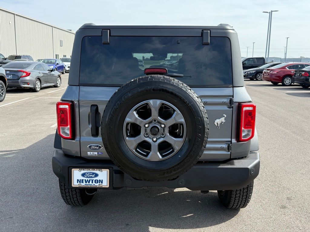 new 2024 Ford Bronco car, priced at $44,098