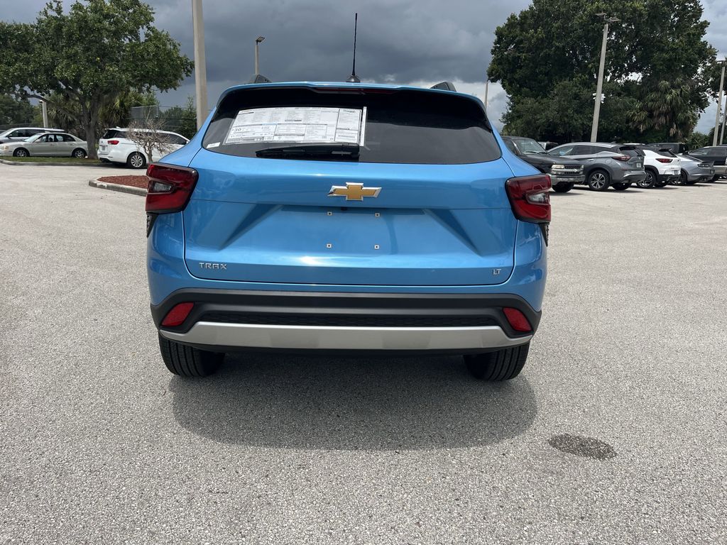 new 2025 Chevrolet Trax car, priced at $23,967