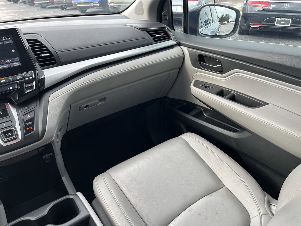 used 2022 Honda Odyssey car, priced at $34,254