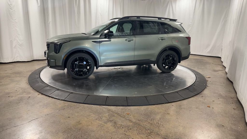new 2025 Kia Sorento car, priced at $45,280