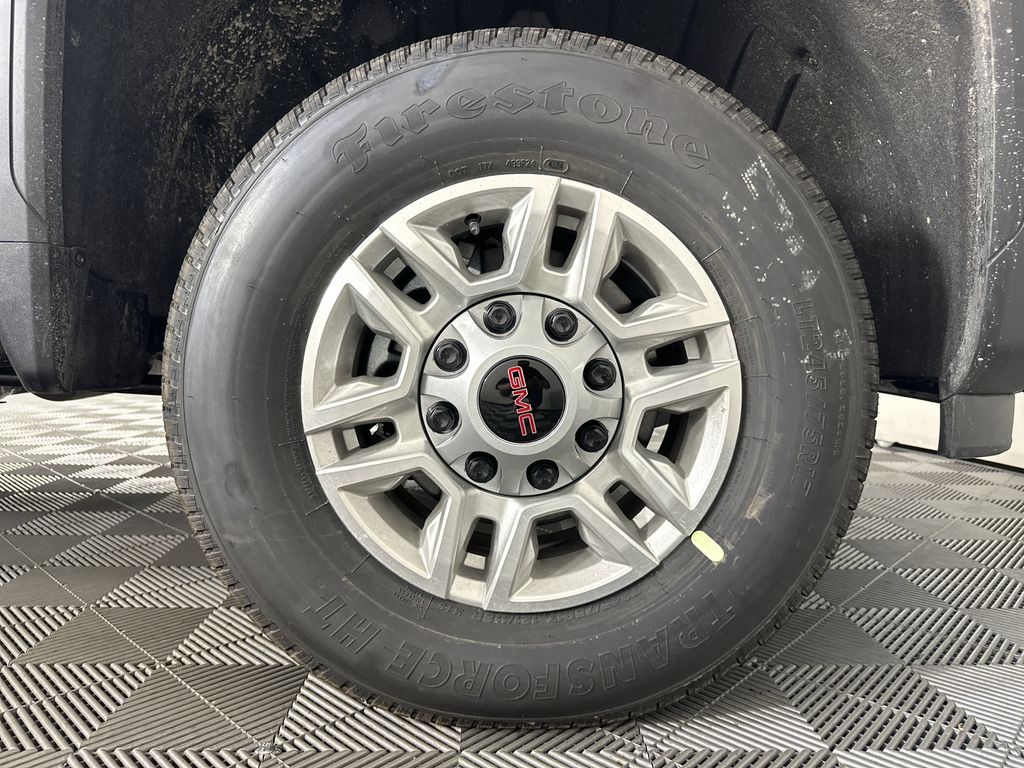 new 2025 GMC Sierra 2500HD car, priced at $53,426