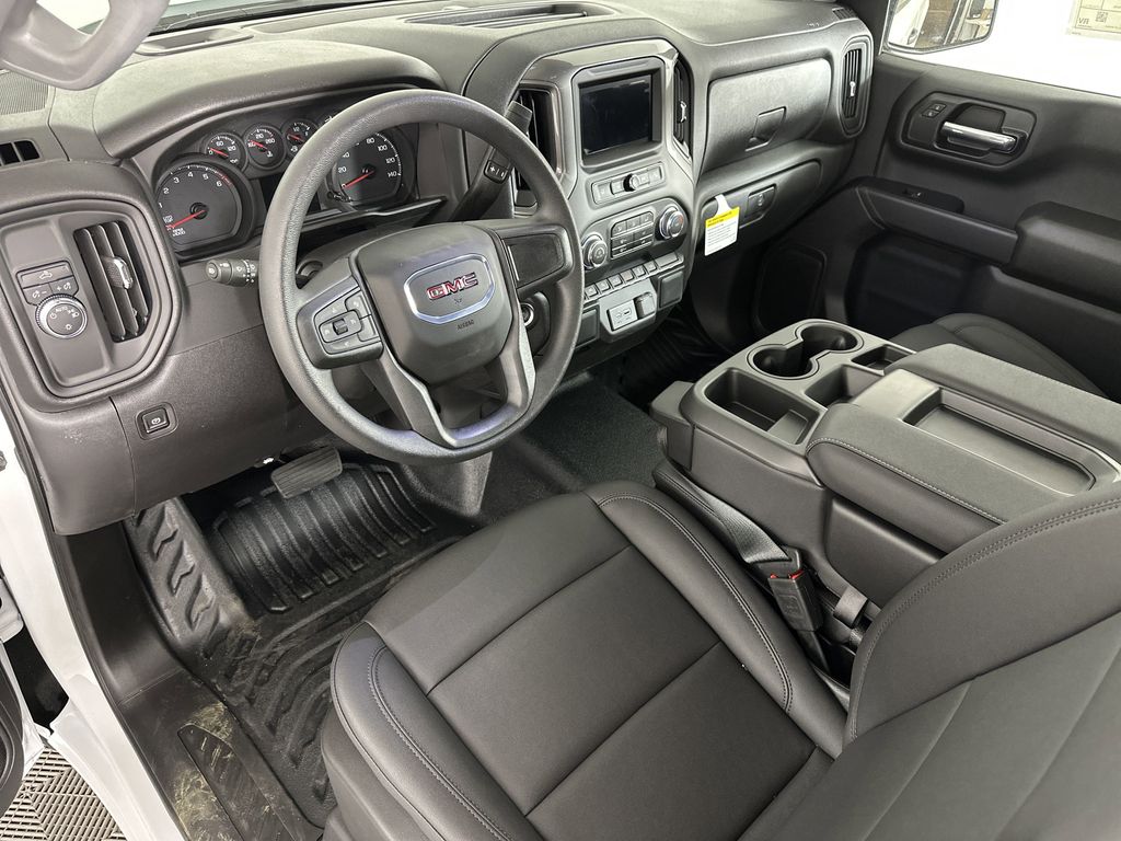 new 2025 GMC Sierra 1500 car, priced at $33,145