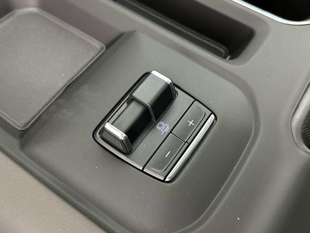 new 2025 GMC Sierra 2500HD car, priced at $87,090