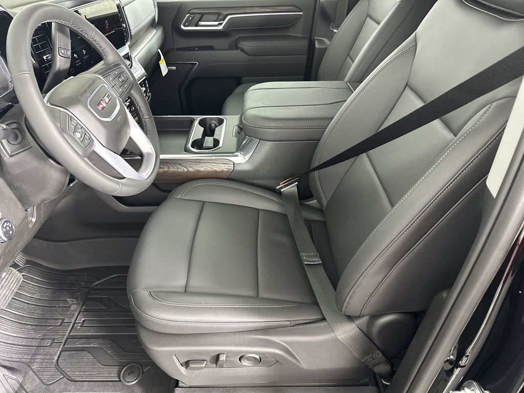 new 2025 GMC Sierra 2500HD car, priced at $79,765