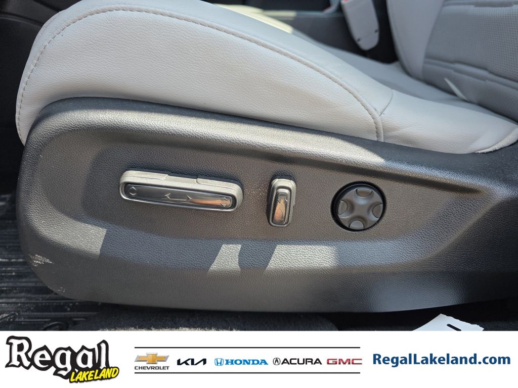 used 2019 Honda CR-V car, priced at $21,993