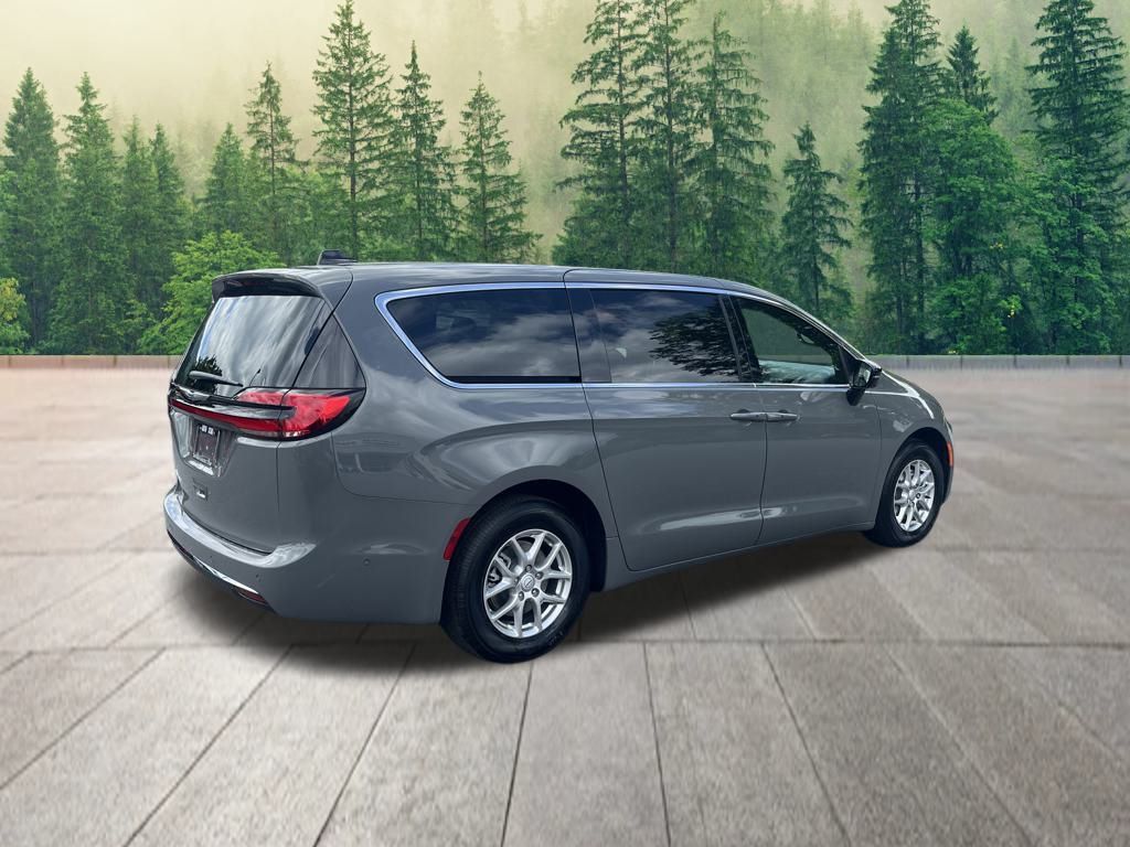 new 2025 Chrysler Pacifica car, priced at $43,527