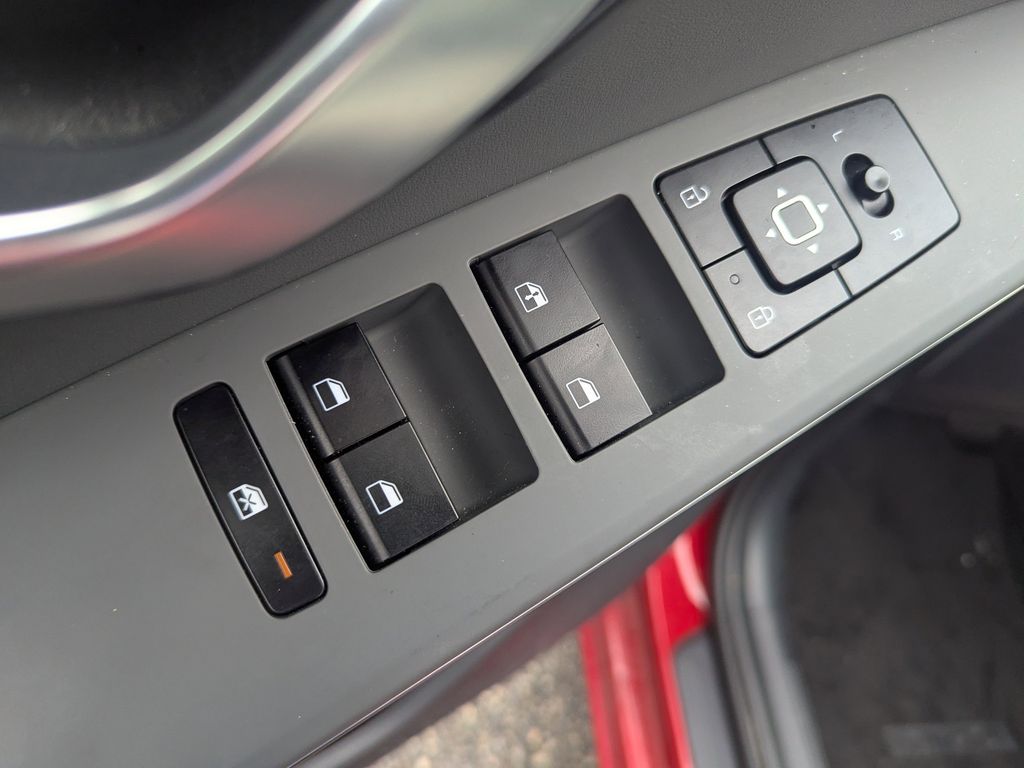 used 2025 Kia Niro car, priced at $26,491