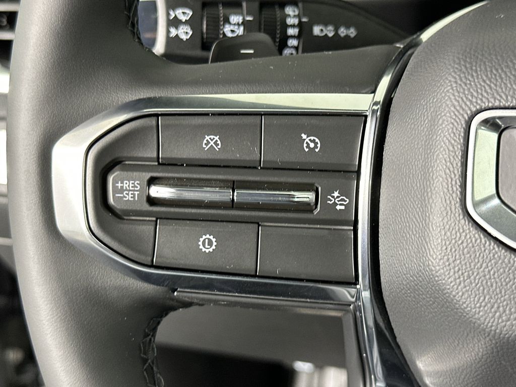 new 2025 GMC Acadia car, priced at $50,624