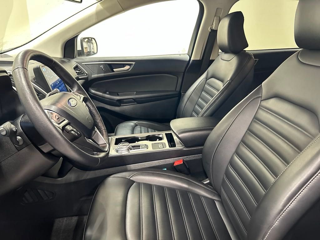 used 2024 Ford Edge car, priced at $30,818