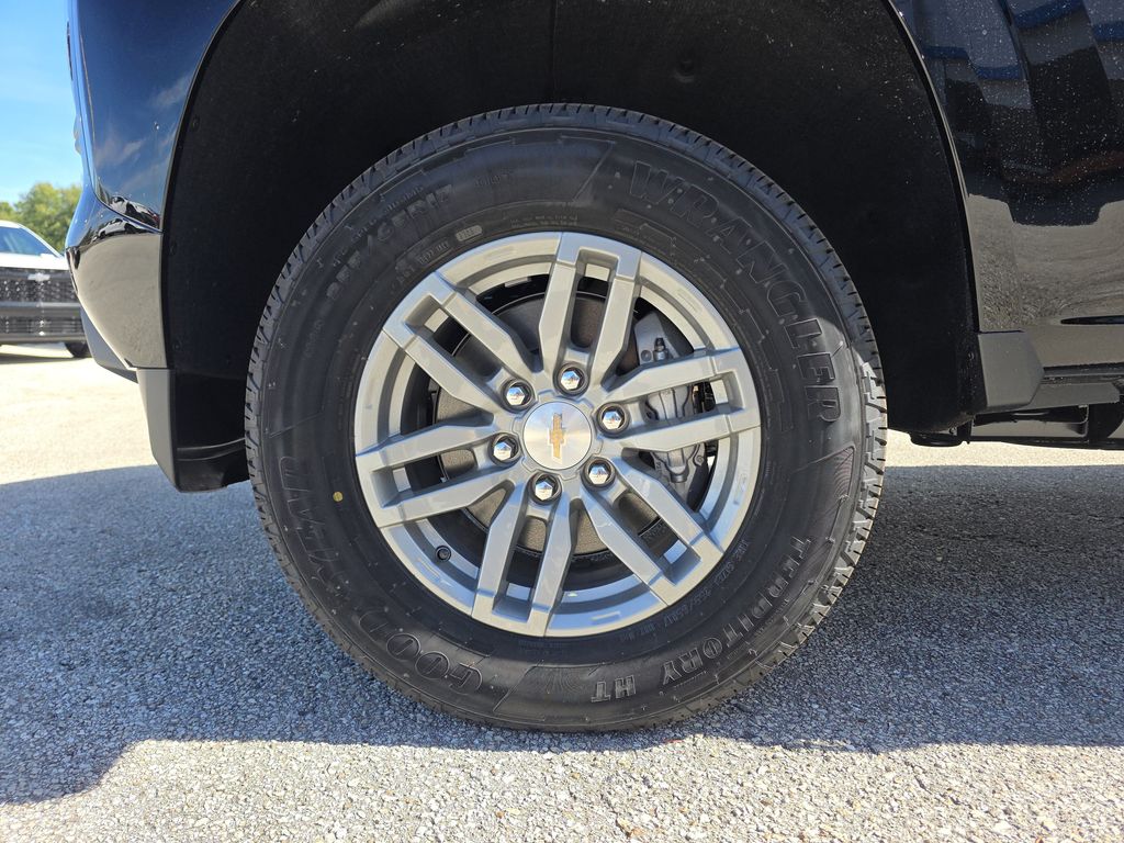 new 2026 Chevrolet Colorado car, priced at $34,900