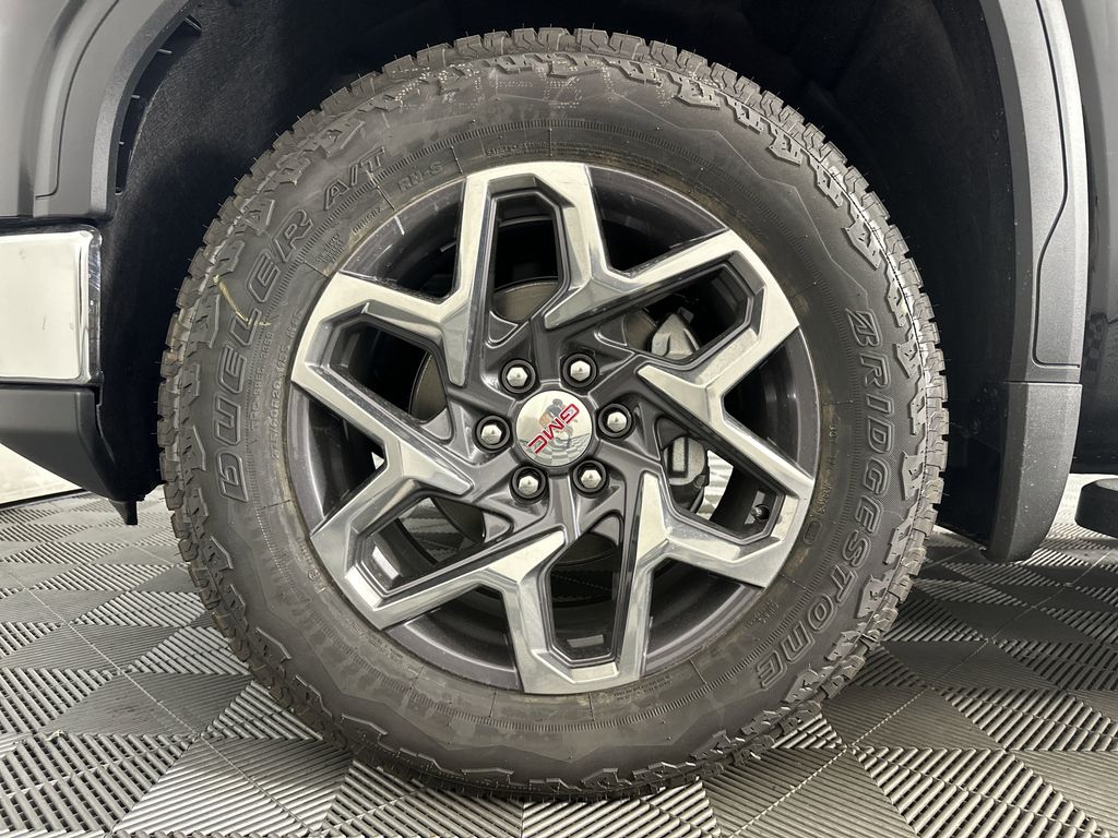 new 2025 GMC Sierra 1500 car, priced at $59,319